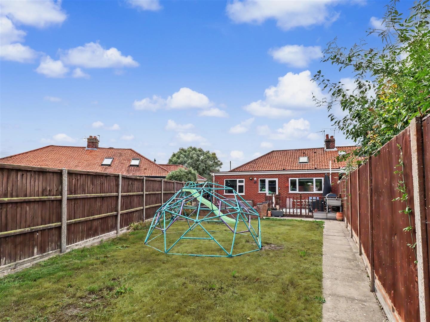 Property Image 1247d527-2a9b-42fc-b2db-97395a26ae47
