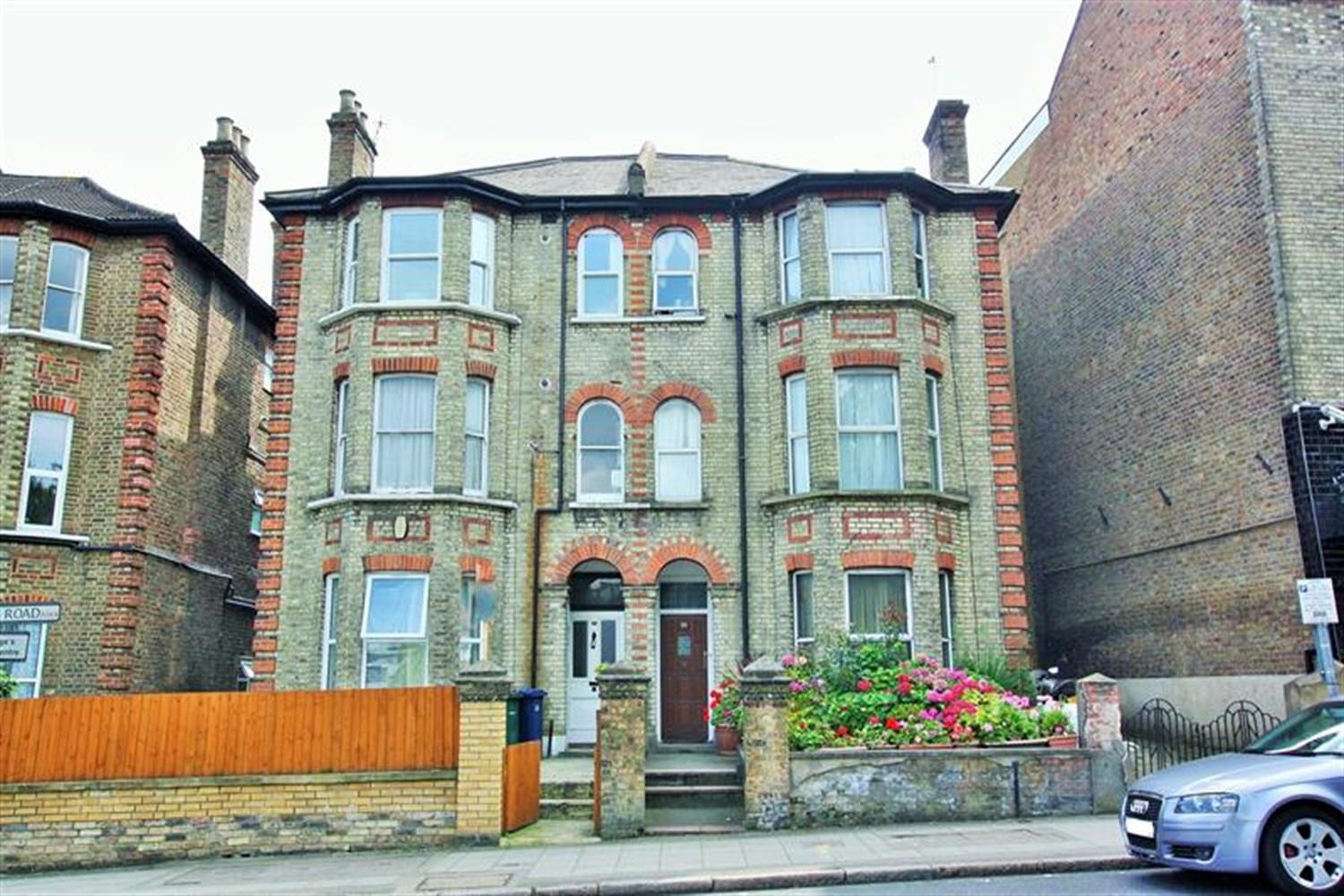 Property Image 1249308e-052e-4f2e-9d80-5c3dbd52f0cc