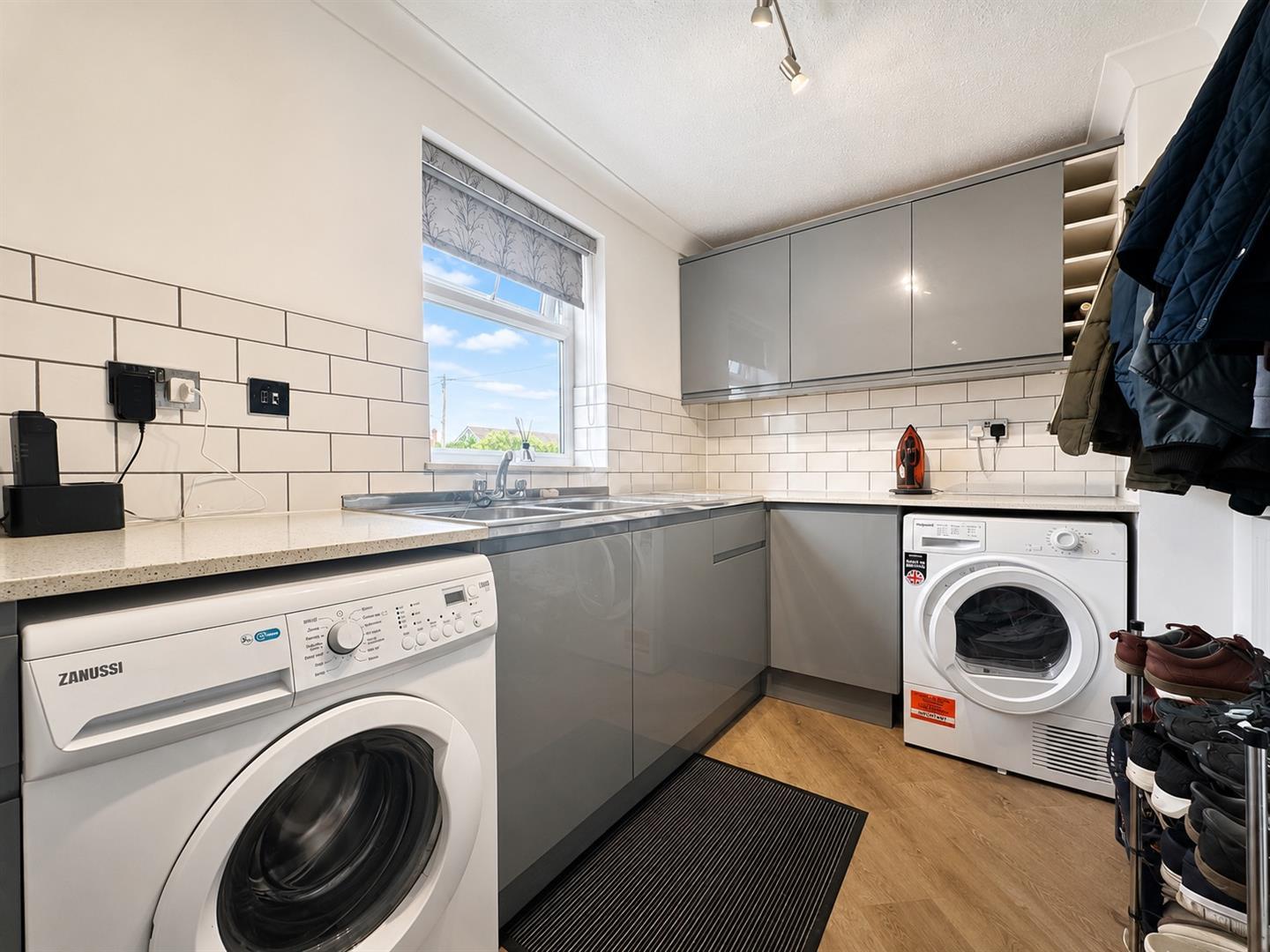 Property Image 124d9d87-943b-4257-9998-dc108fb03ba9