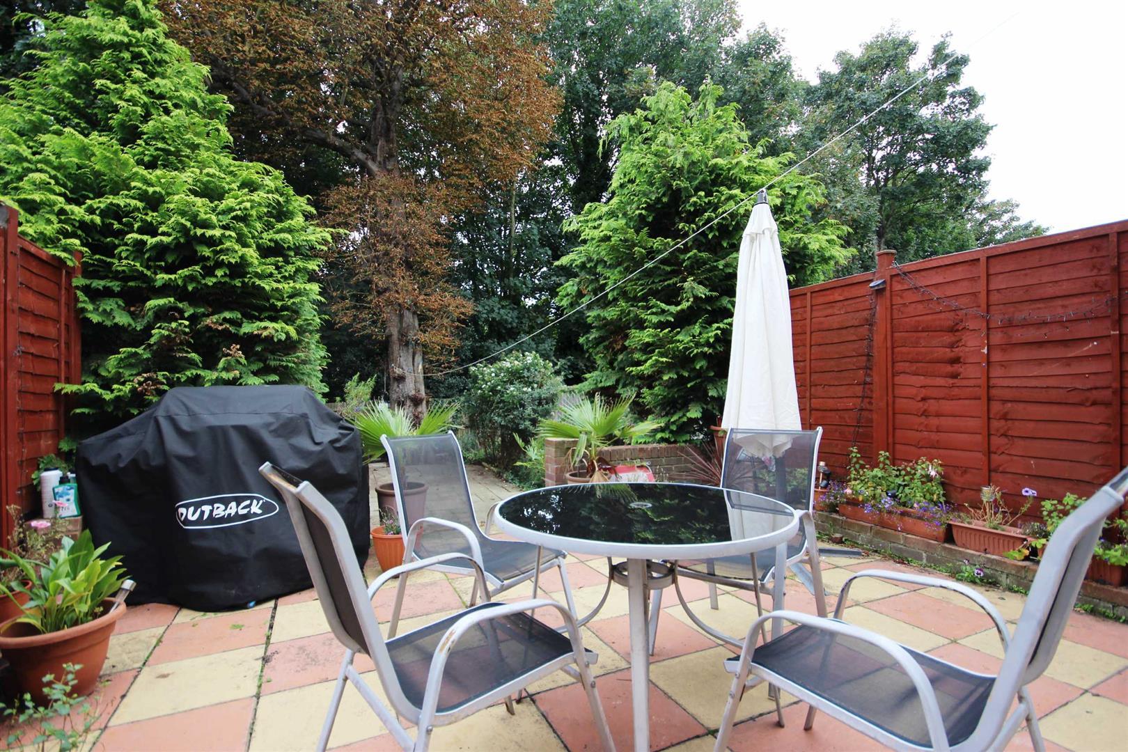 Property Image 12610944-4cf2-46cc-9dfa-8247789319bb