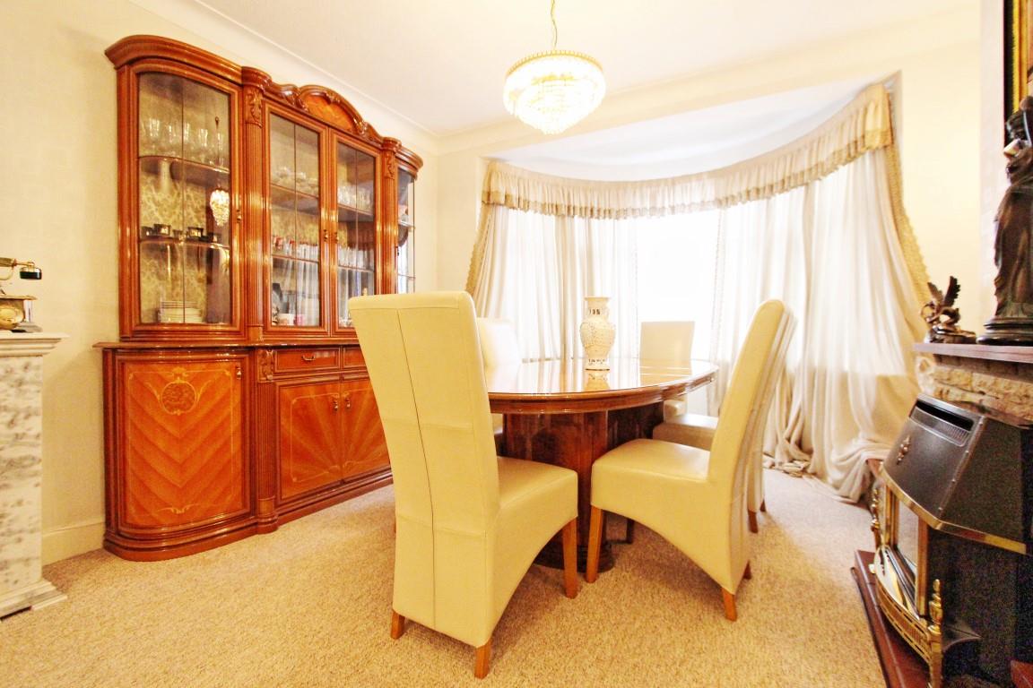 Property Image 1262f185-91d5-4237-9fdb-c4dc68c7625a