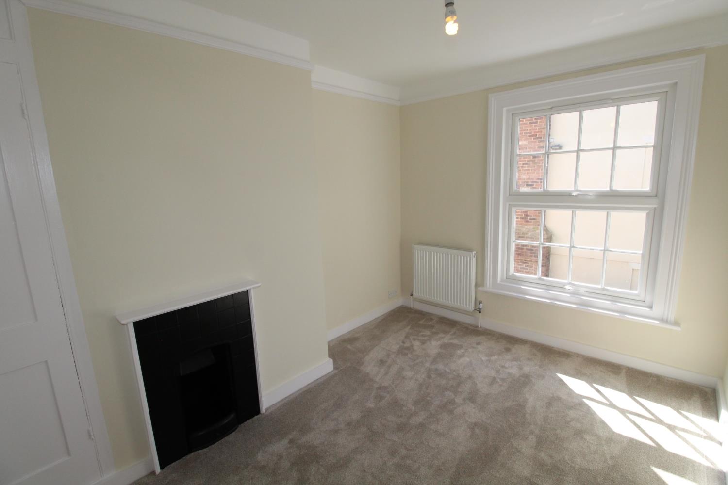 Property Image 127f7fab-80a3-4bc8-b24e-0a6a4bbbd6c2