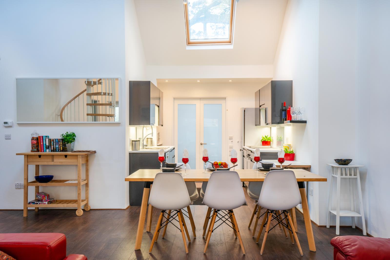 Property Image 128e635f-7b48-47e9-850a-31a6c4d0cd6c