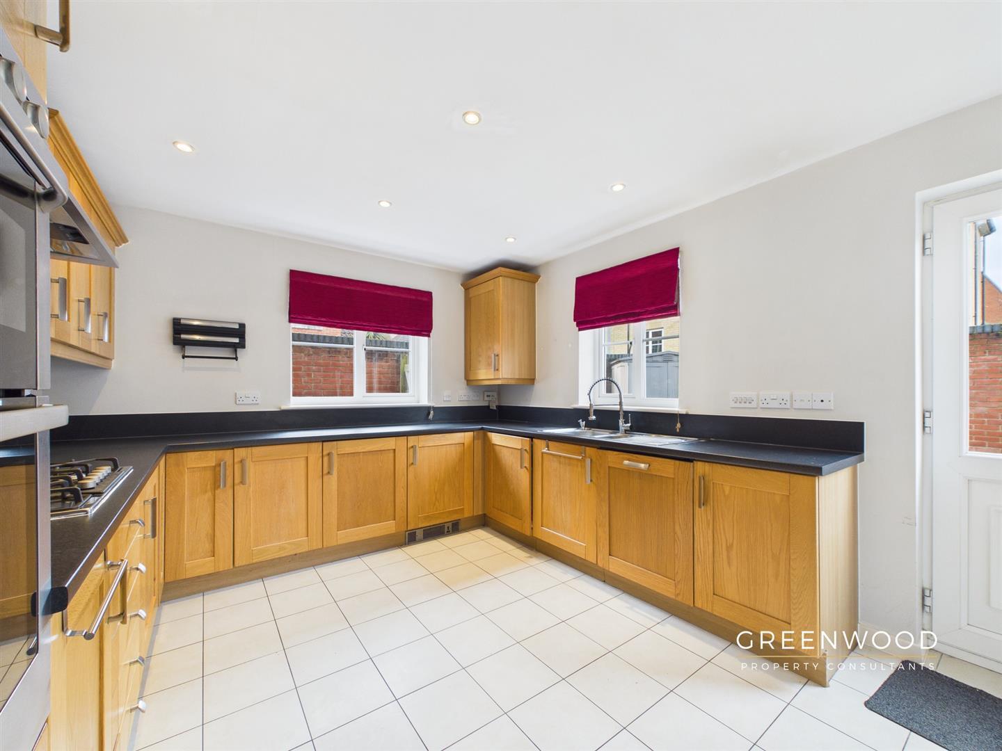 Property Image 128fe8ab-adab-4955-9c6c-03427f51598f