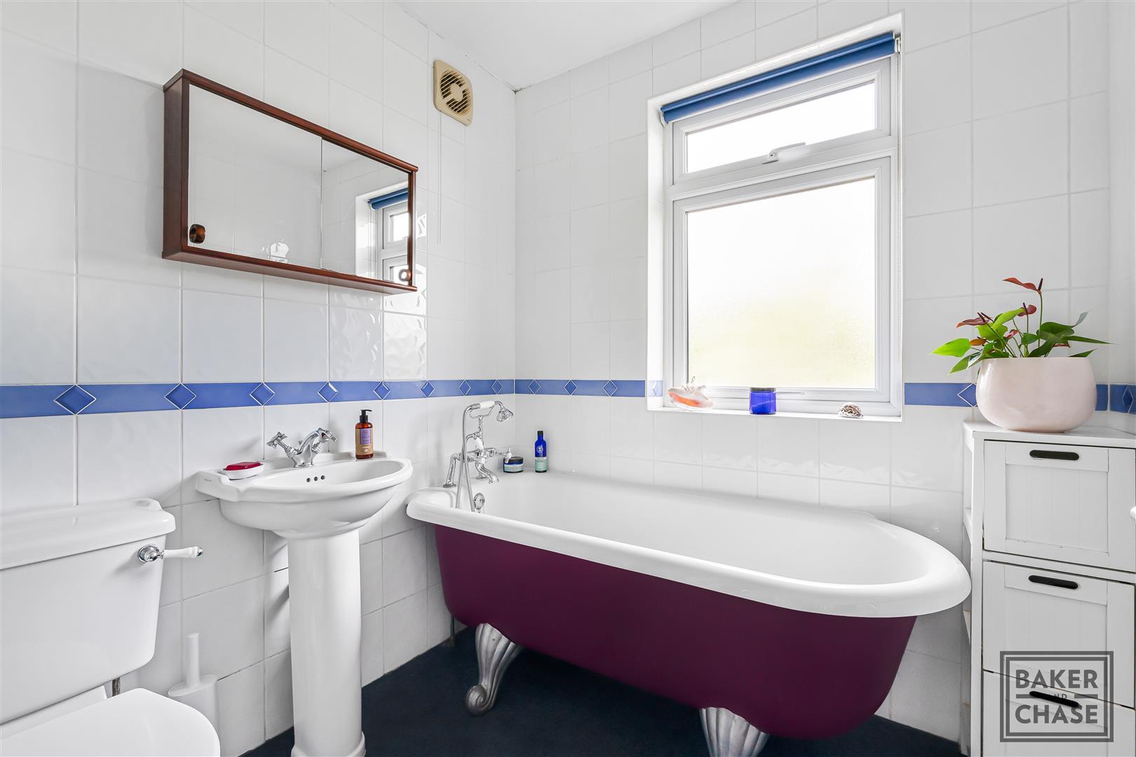 Property Image 129d9adc-75e5-456d-b781-9a8e9237b121