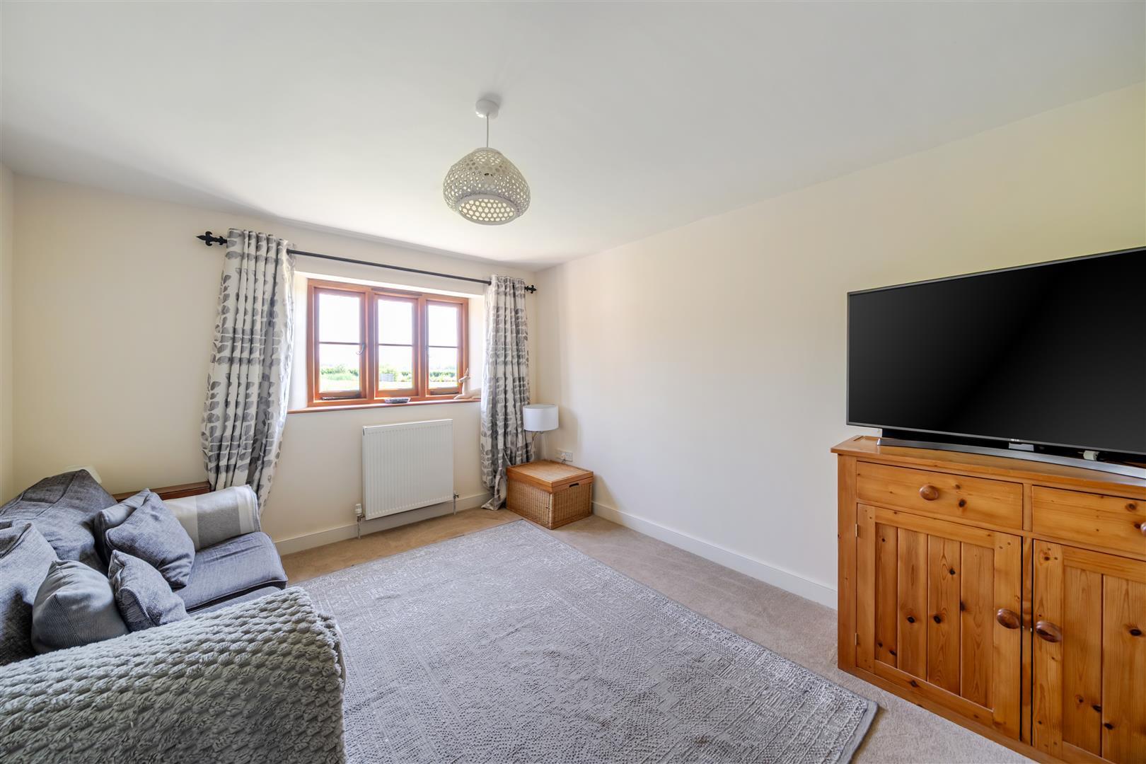 Property Image 129f256a-75c2-492e-9460-88dcc76cb9b5