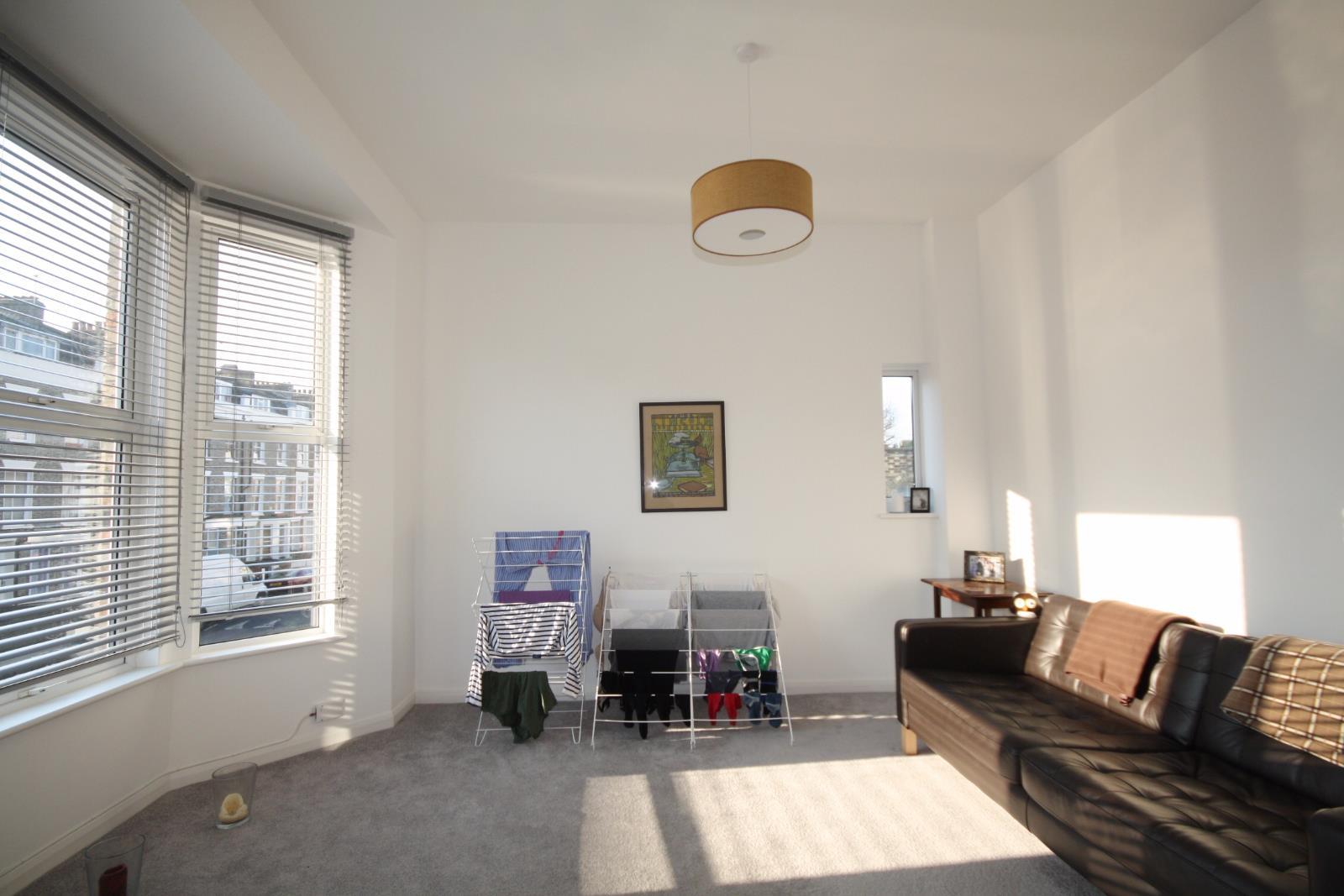 Property Image 12a8628c-f0ca-4f18-8b23-563b4e52f06b