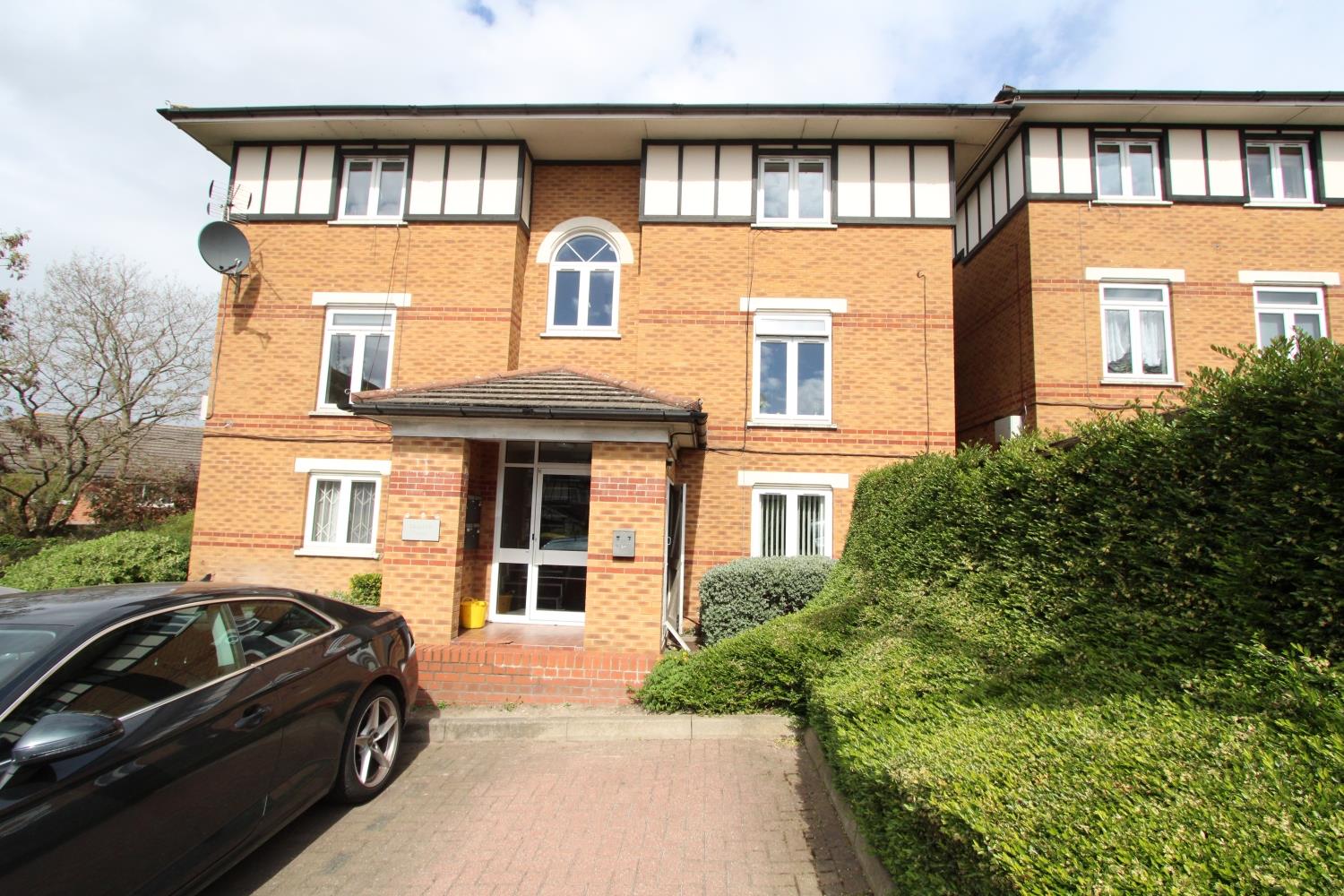 Property Image 12ab7146-9d91-498e-81a6-aa94d421440d