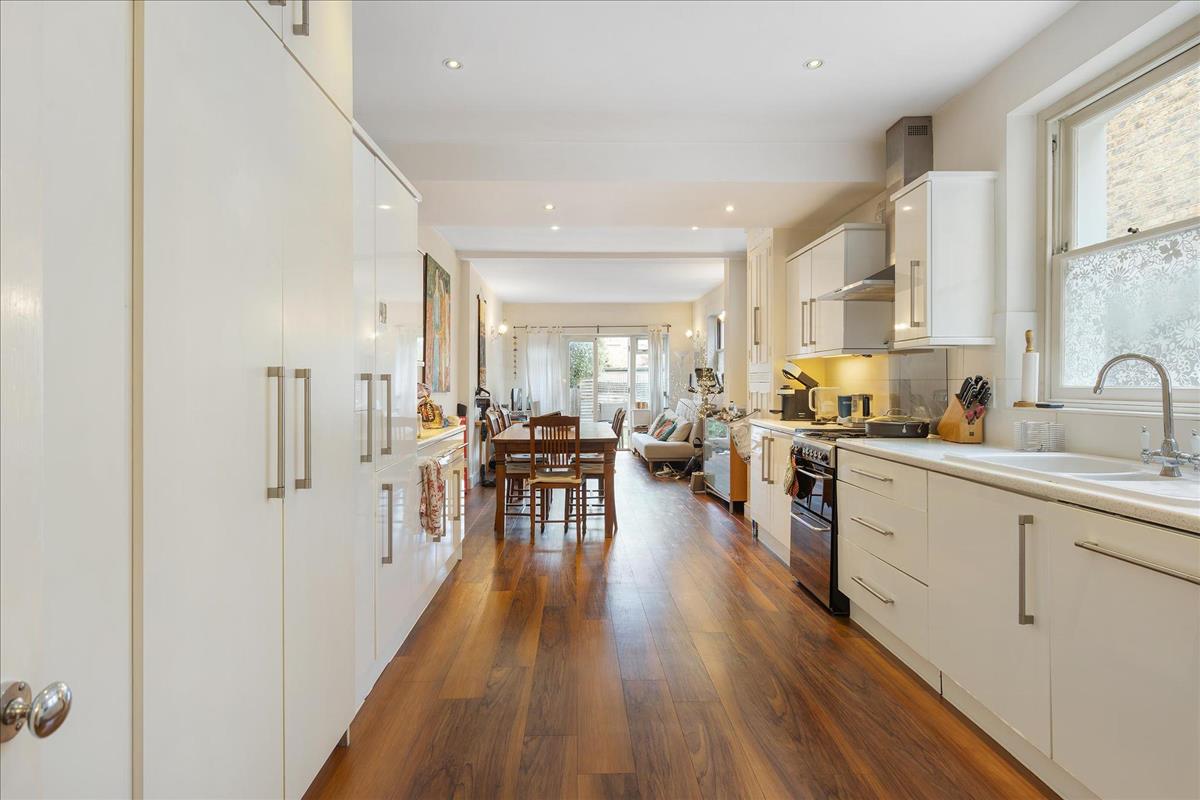 Property Image 12adba58-7aa9-46ad-bb7b-dd16721628fa