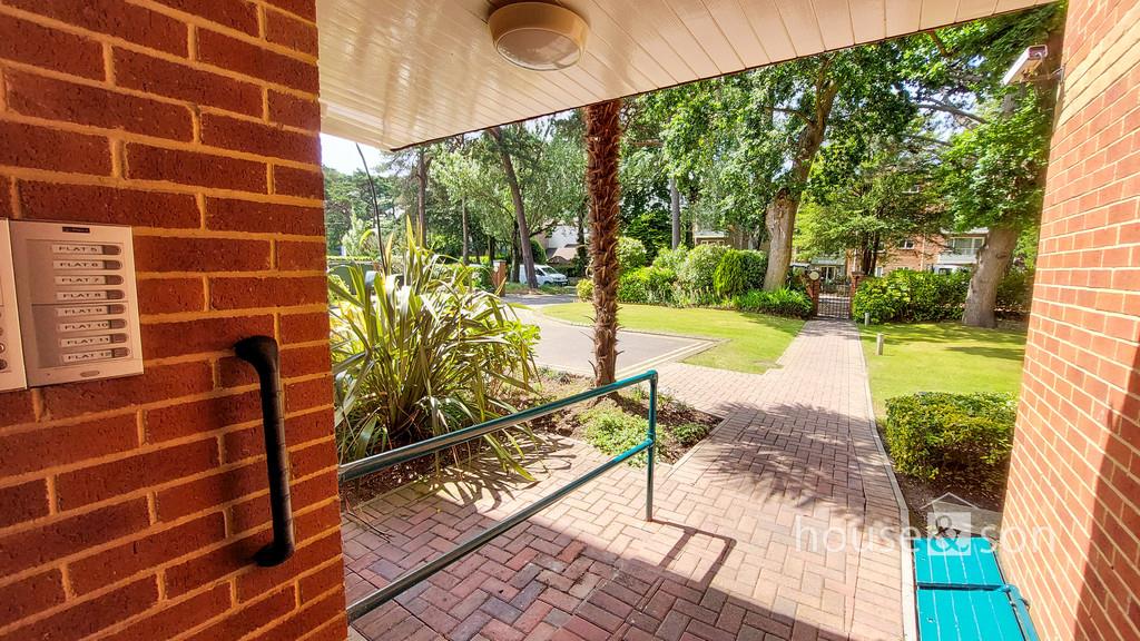 Property Image 12b6a53b-701c-4f9d-a036-bcfd4c2dda41