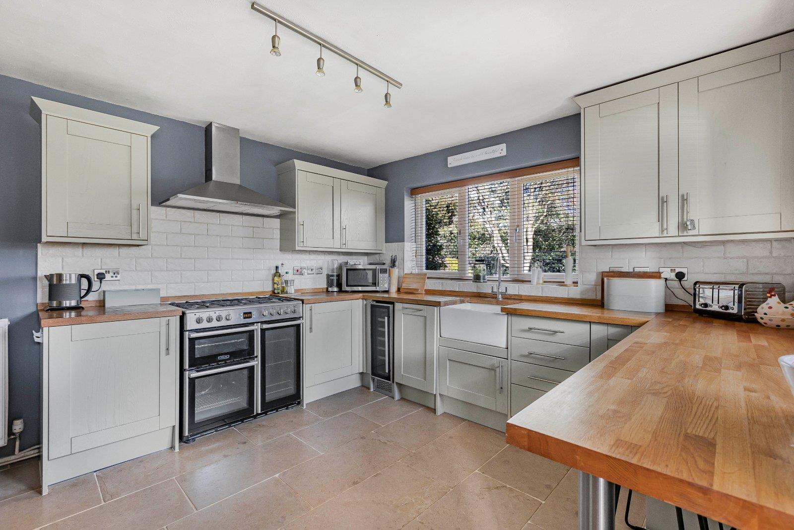 Property Image 12c2cc5f-7d4d-4f78-ae4b-e0cc1560d74f