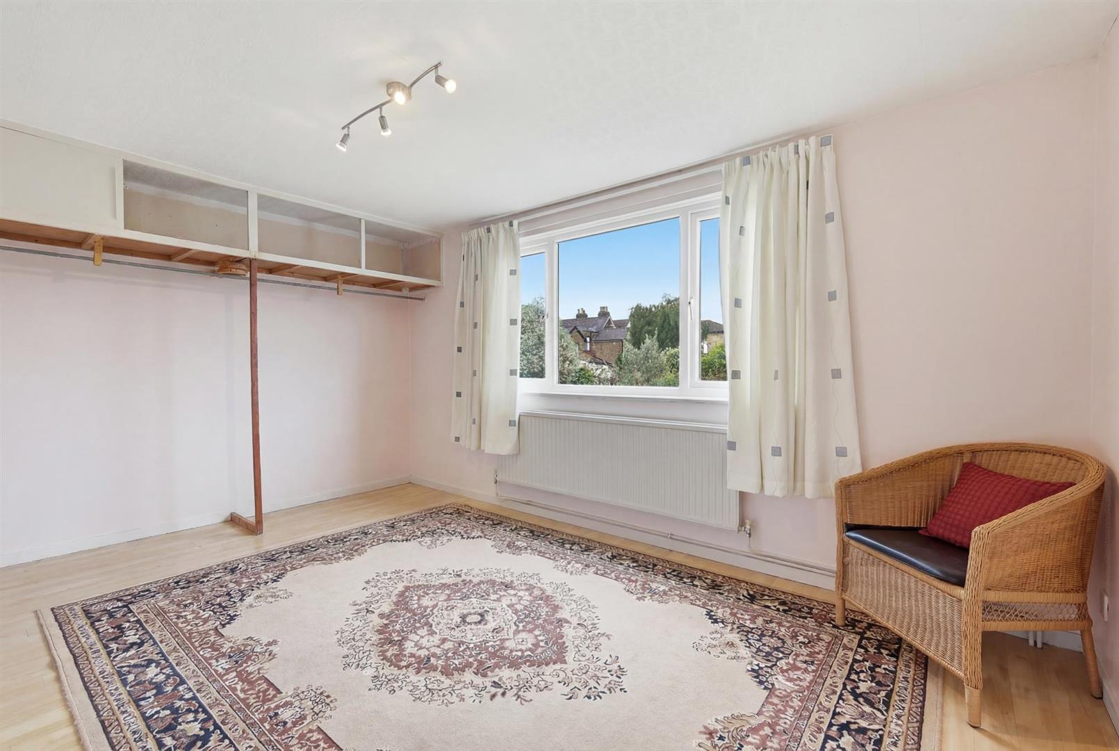 Property Image 12c39cf1-ac96-4b07-879c-293a212e4c35