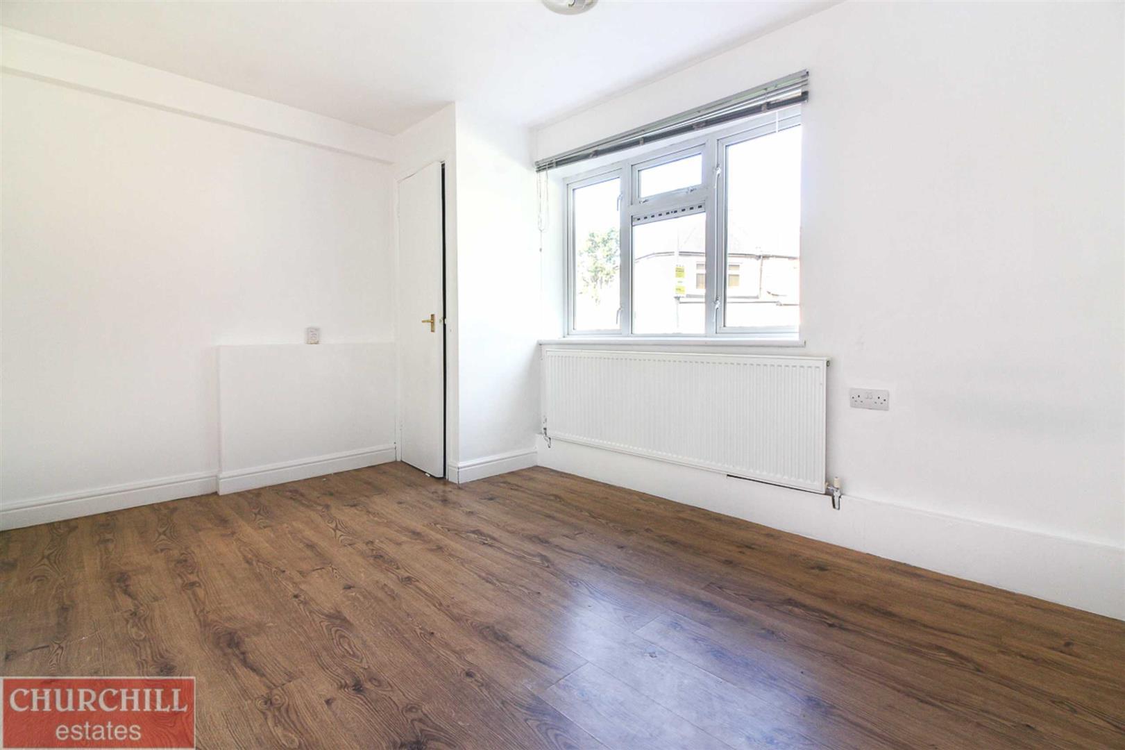 Property Image 12d157e0-87a7-49c5-8675-0d136369a99c