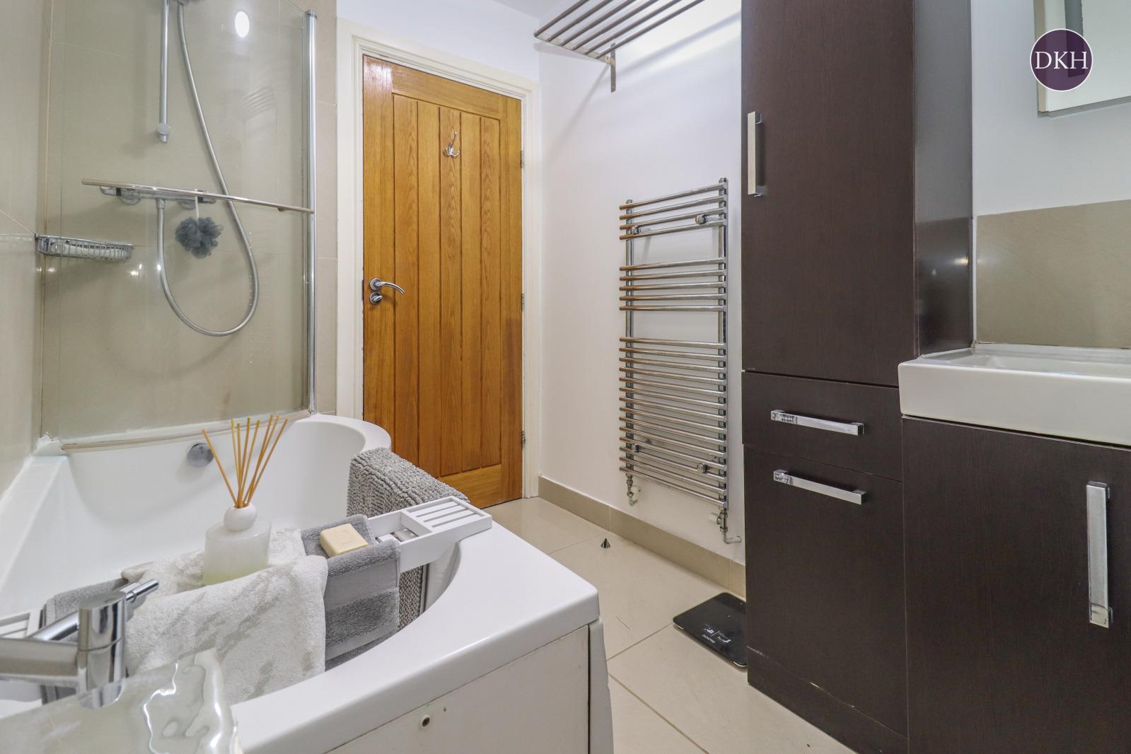 Property Image 12d28407-37aa-4418-8f6f-d2ef305f3479