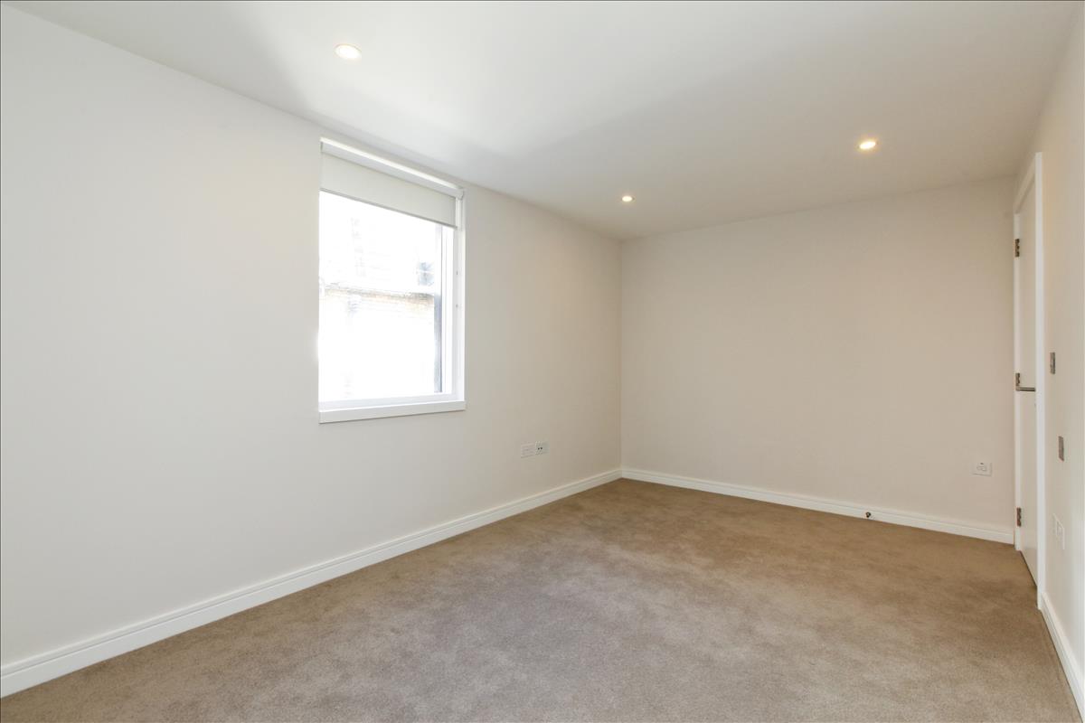 Property Image 12d8087e-2206-417c-9465-0be9715f16ca
