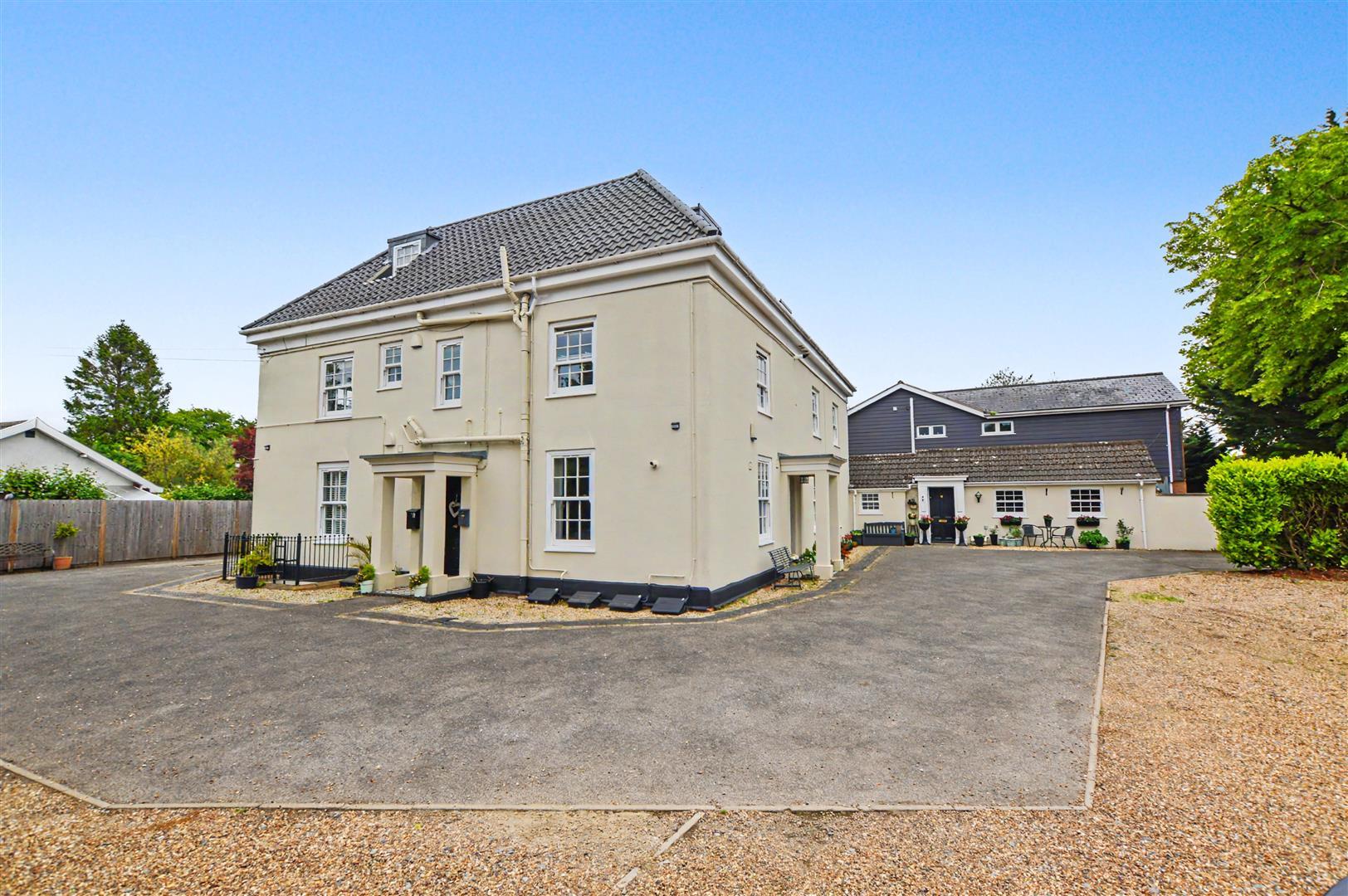Property Image 12de2478-d655-4ad9-af62-bcfc7c15e800