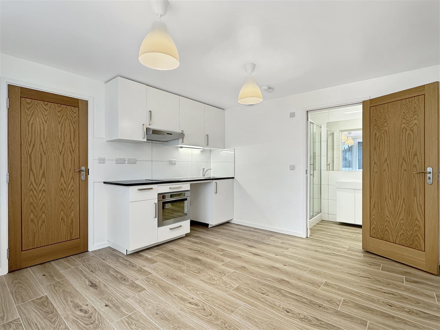 Property Image 12e0ad5e-b7e8-4857-bfa5-2f731523f871