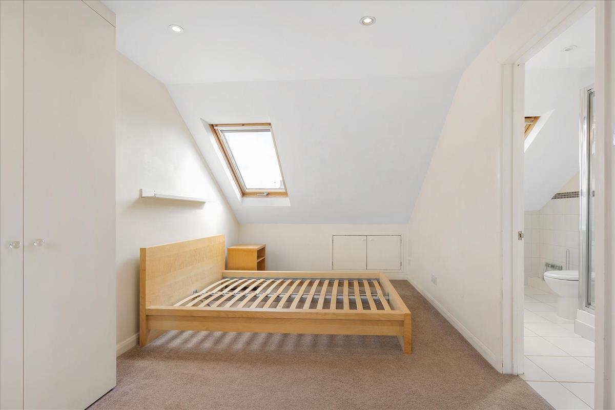 Property Image 12e9b3ad-440d-4b83-8fe5-4a6350e71c7c