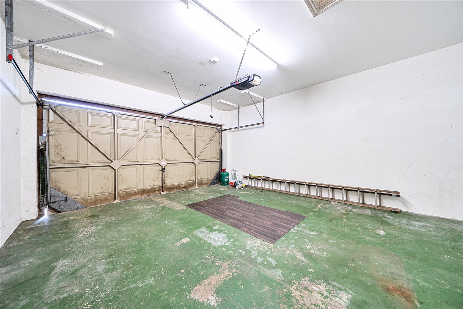 Property Image 12fe54ca-6a35-4cda-8249-00f6285ceece