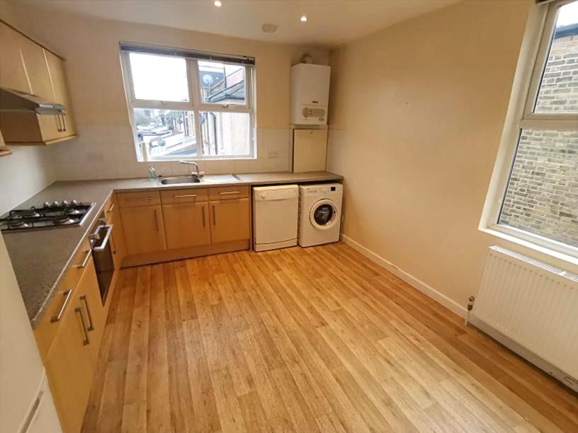 Property Image 13055d0f-0e55-470e-a625-ae373d116219