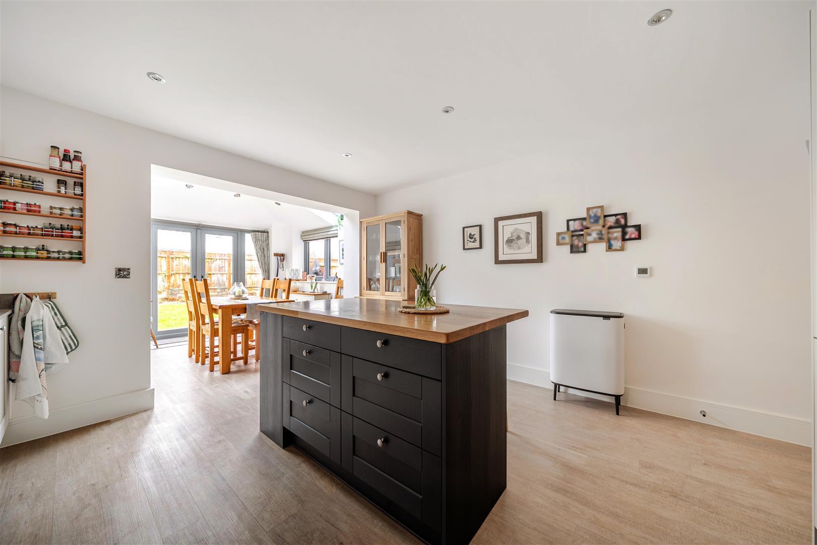 Property Image 131676e9-e286-4eeb-9238-ec9788c01d1b