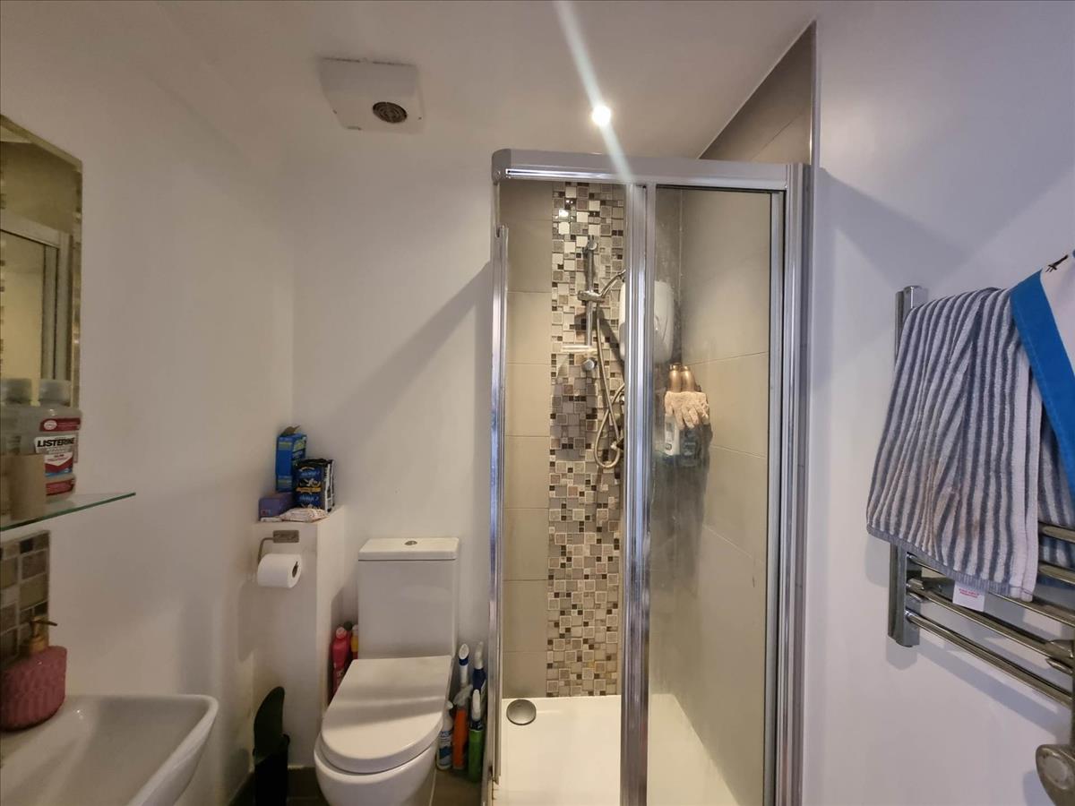 Property Image 131a48f1-789f-45c2-9377-0771bb8529a3