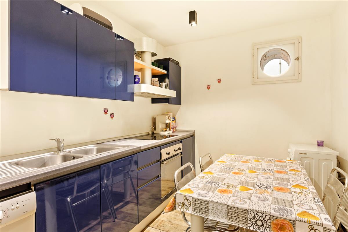 Property Image 131b13d0-b0f2-4f2d-acbc-37a086df7c3e