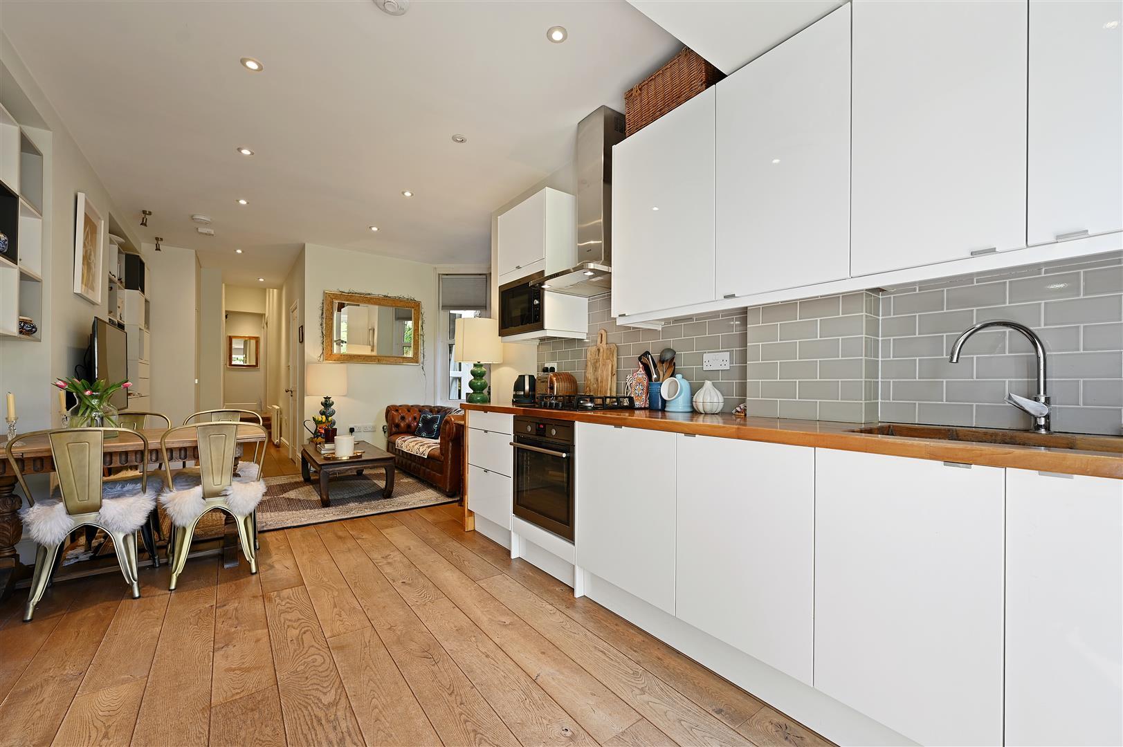 Property Image 133911a9-1ff7-48e1-8069-d3ee6c143b29