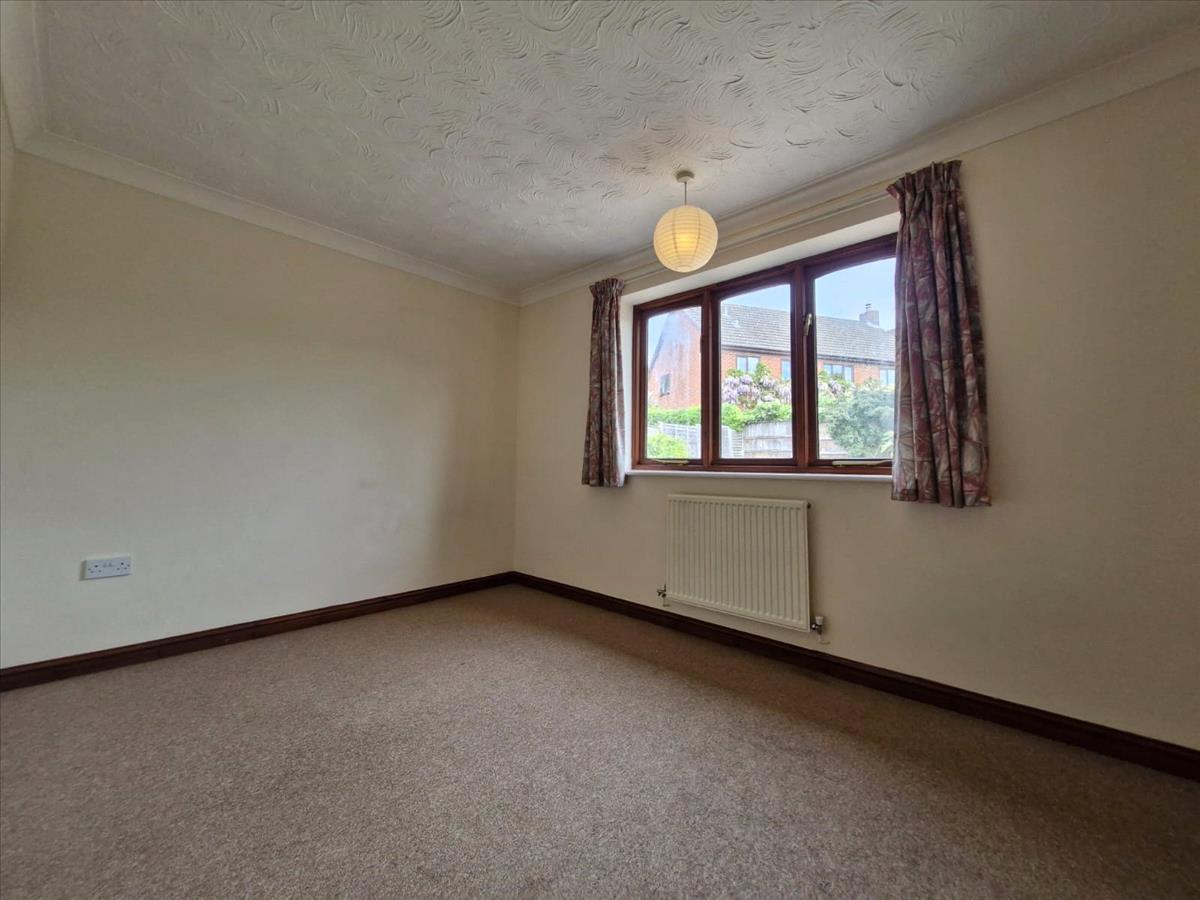 Property Image 133b3705-3771-4908-8c07-678c24cffd21