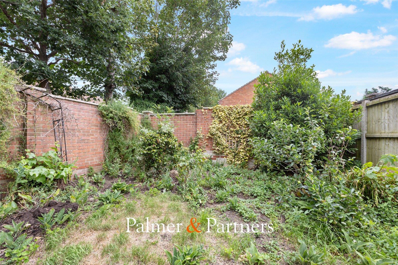 Property Image 13544710-1080-459a-84fe-6aa0e000500b