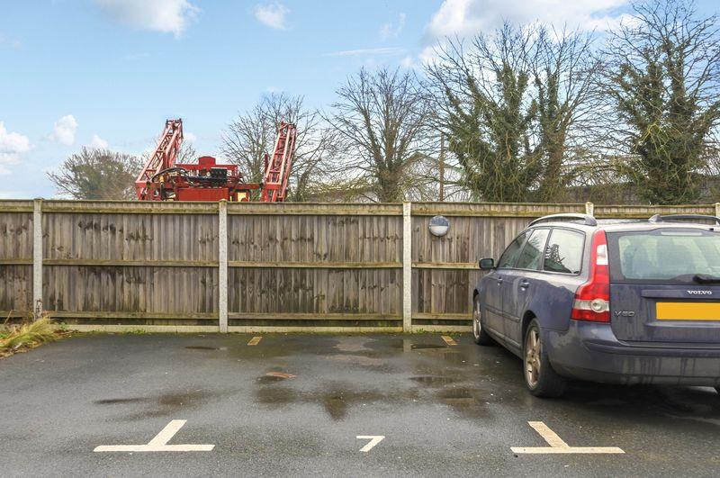 Property Image 1356455c-2d02-40aa-bb01-81eedf9b79ad