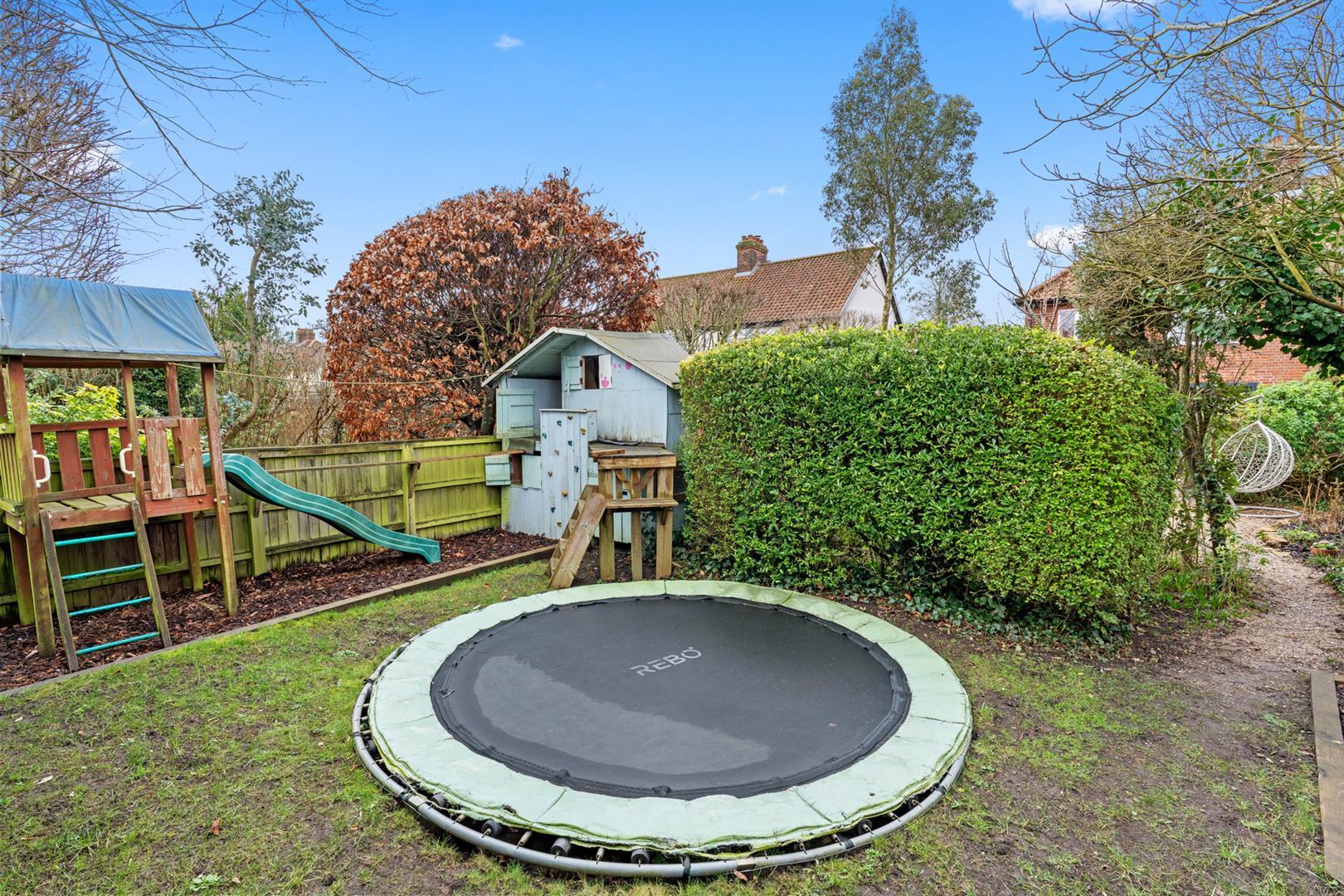 Property Image 135fc01e-f6c1-47ce-95eb-a5cb27a443e6