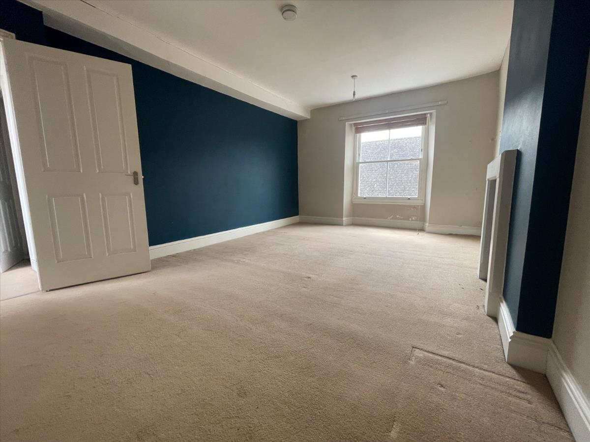 Property Image 1361b2e8-1cb6-4eed-a30c-2ef9e97e9cb1