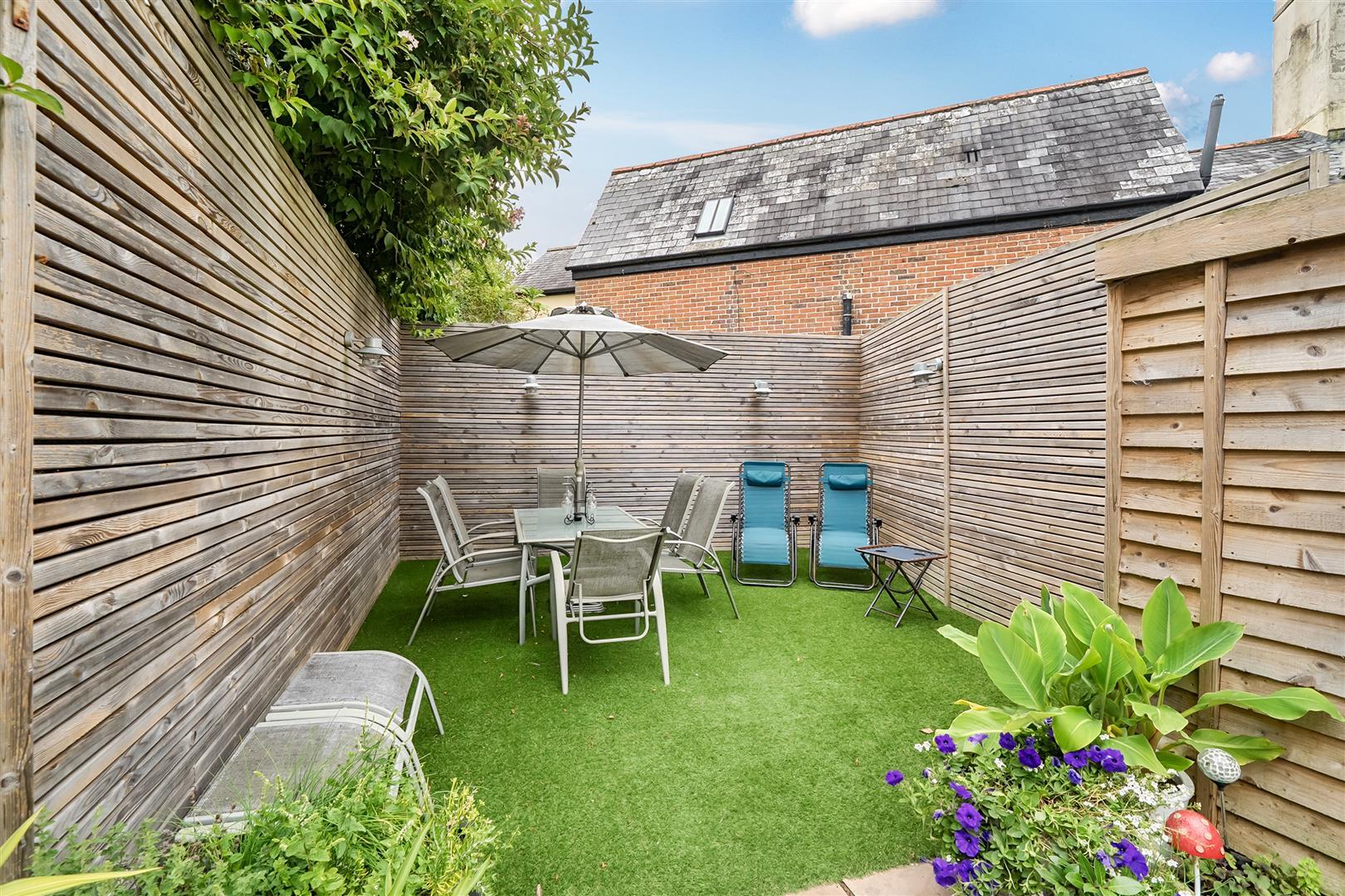 Property Image 1363b099-092e-4bb9-8045-0c257dc85081