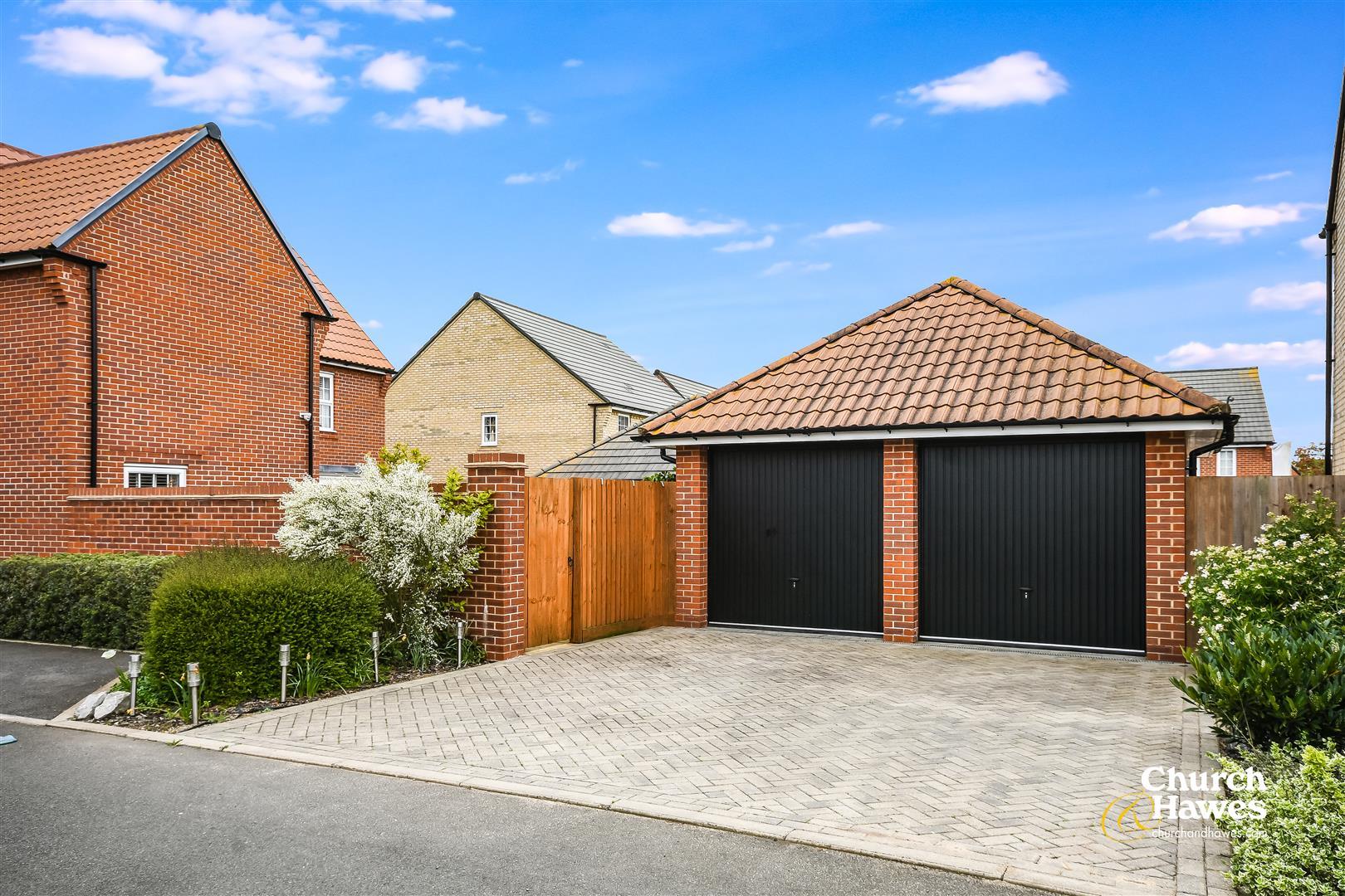 Property Image 1364bda0-7022-45c4-97b2-51ba74f8585a