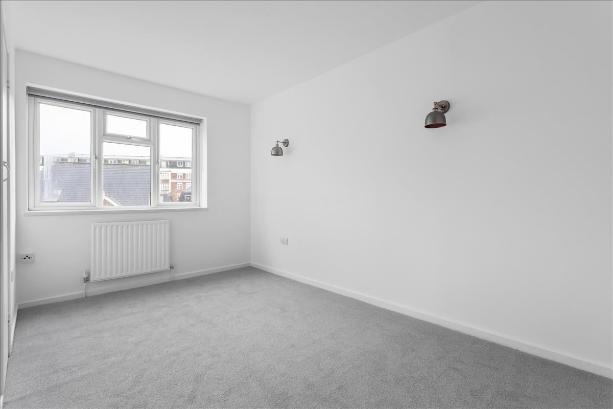 Property Image 1368bf54-1c9f-492c-8f01-25fa1e5bd839