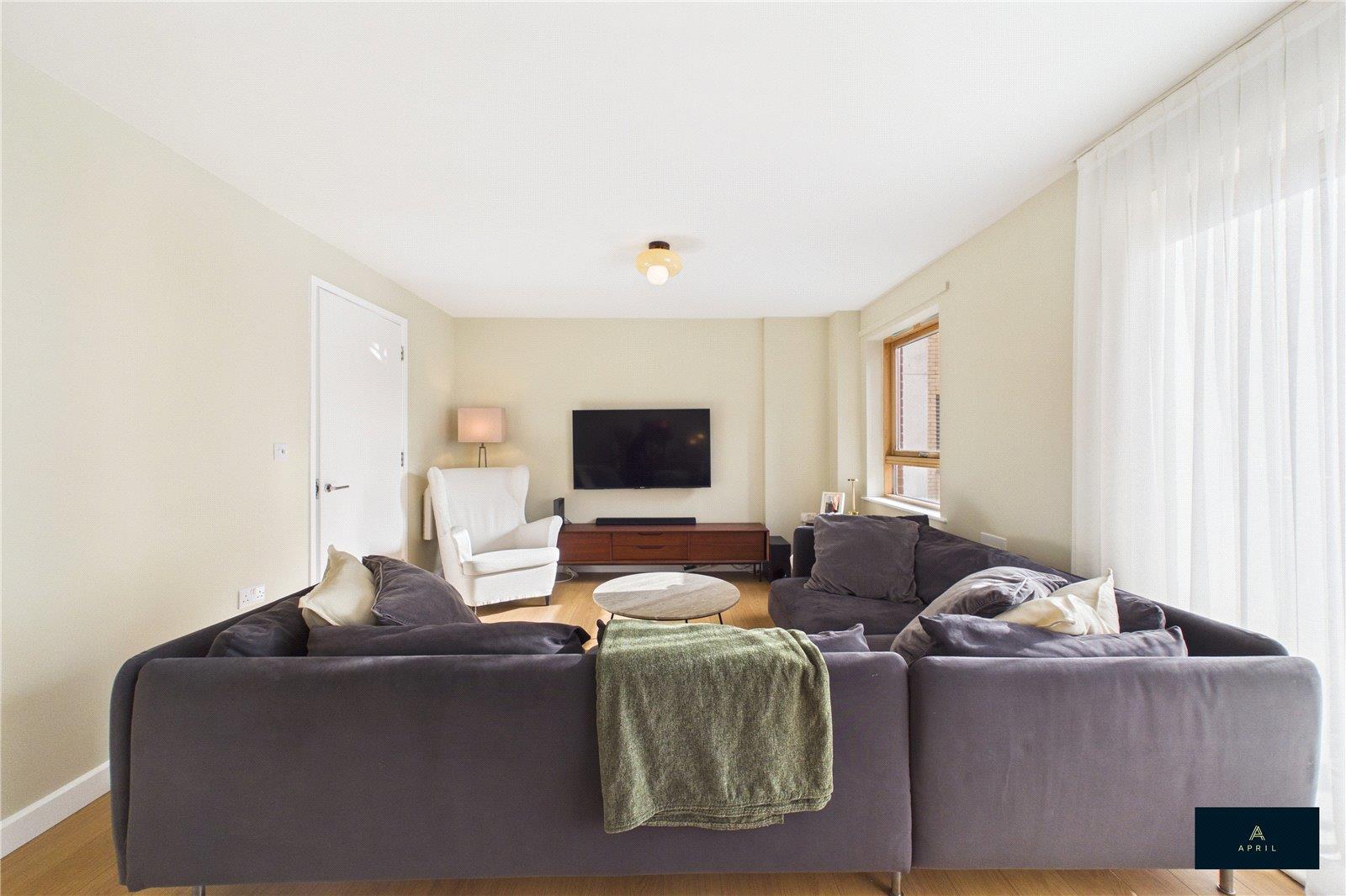 Property Image 137ae07d-da17-44e5-a385-5abcc771ef3d