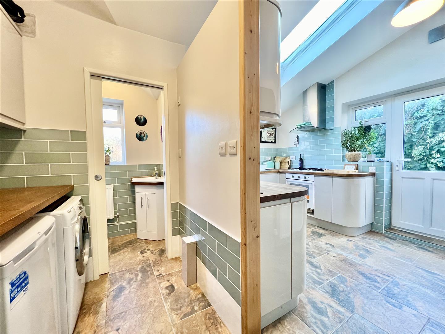 Property Image 137d24d8-f0a3-4906-a1dd-42262435a5f1