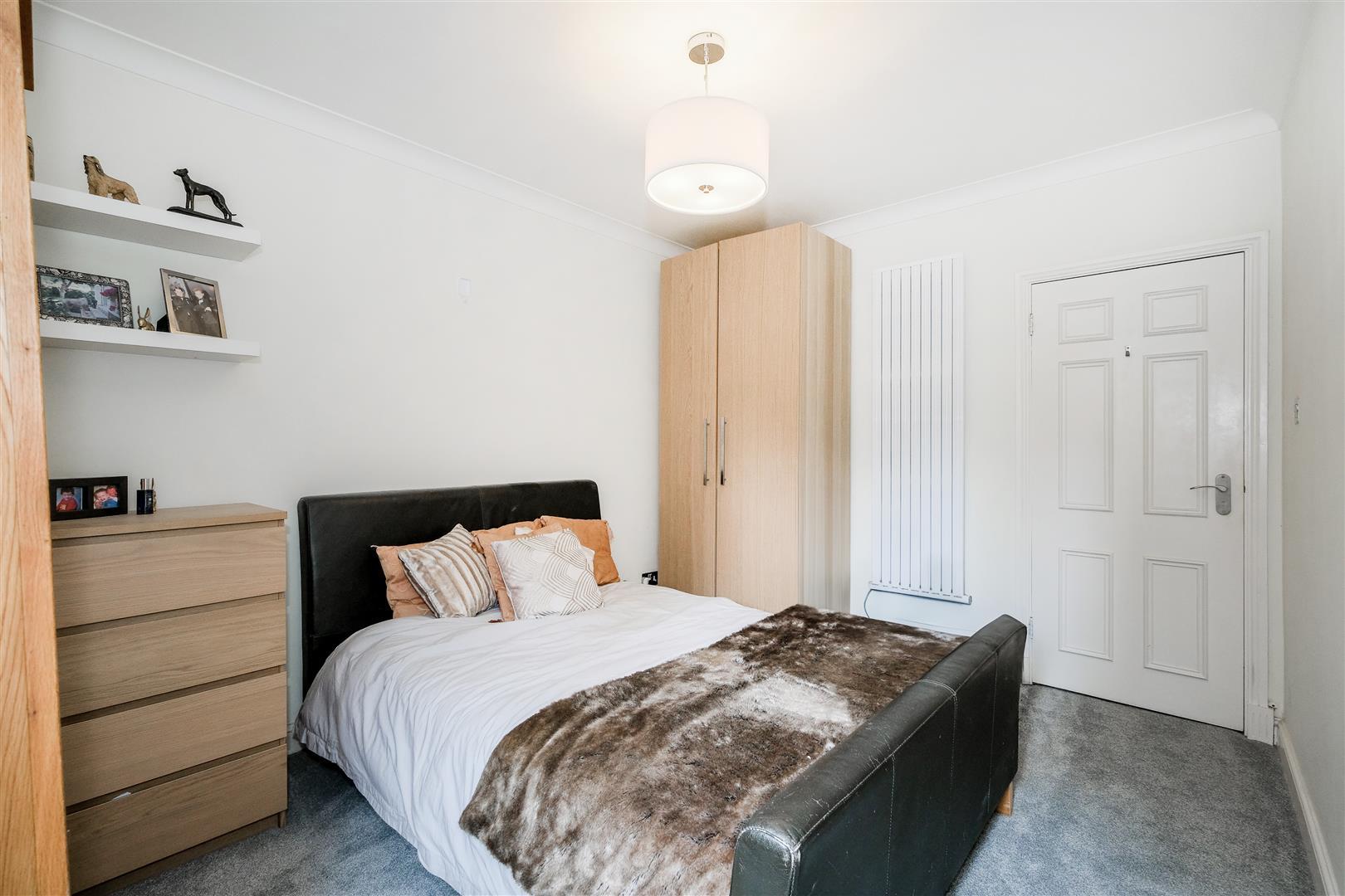 Property Image 13a598c5-e26b-468c-8b48-46a0dd85227f
