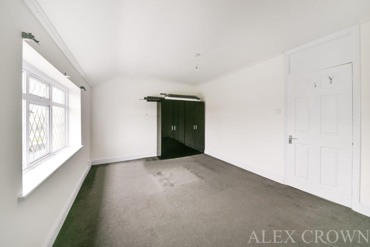 Property Image 13a73105-e532-402e-ad6f-9402356a52b9