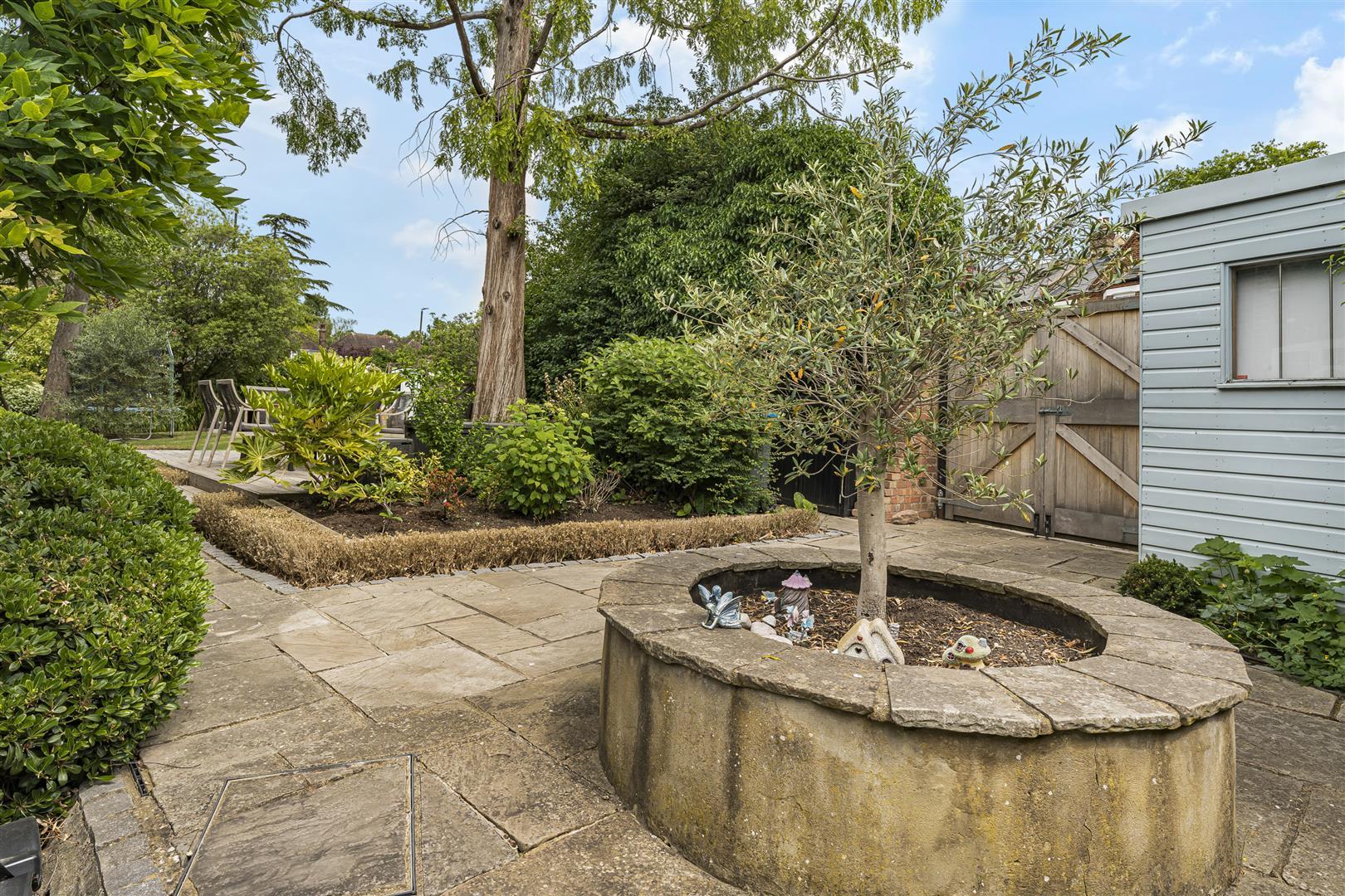 Property Image 13ab968e-3dc5-4dd1-84f8-50f14345e0e1