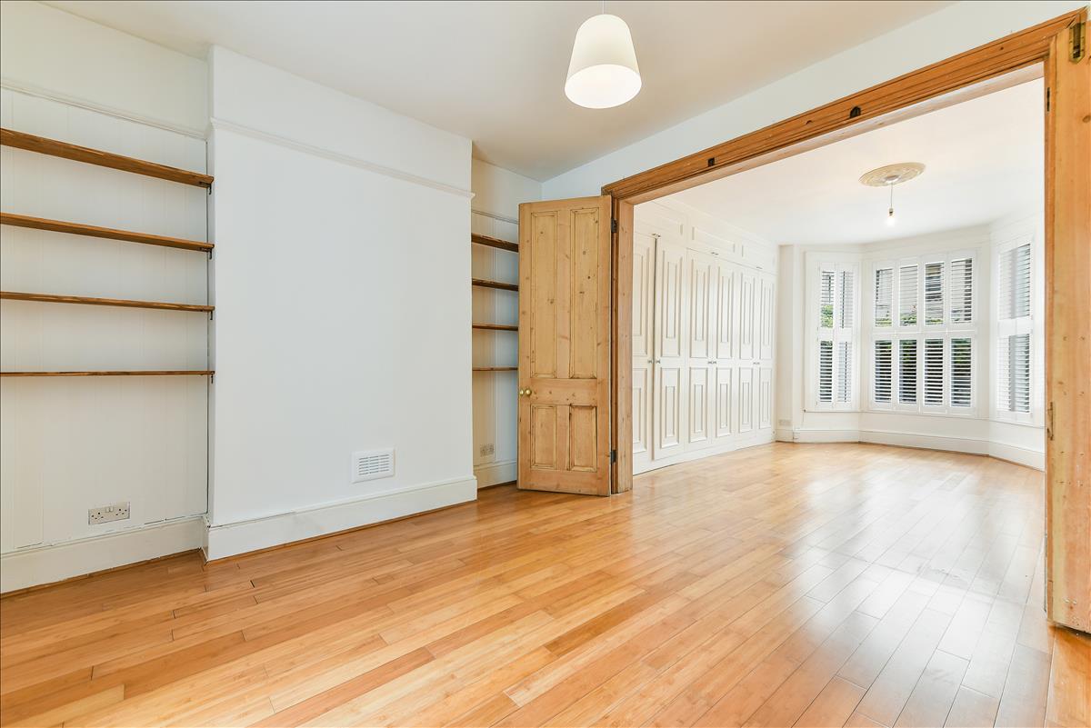 Property Image 13b18251-48e2-4fc3-b60d-8bb8bd8633ad
