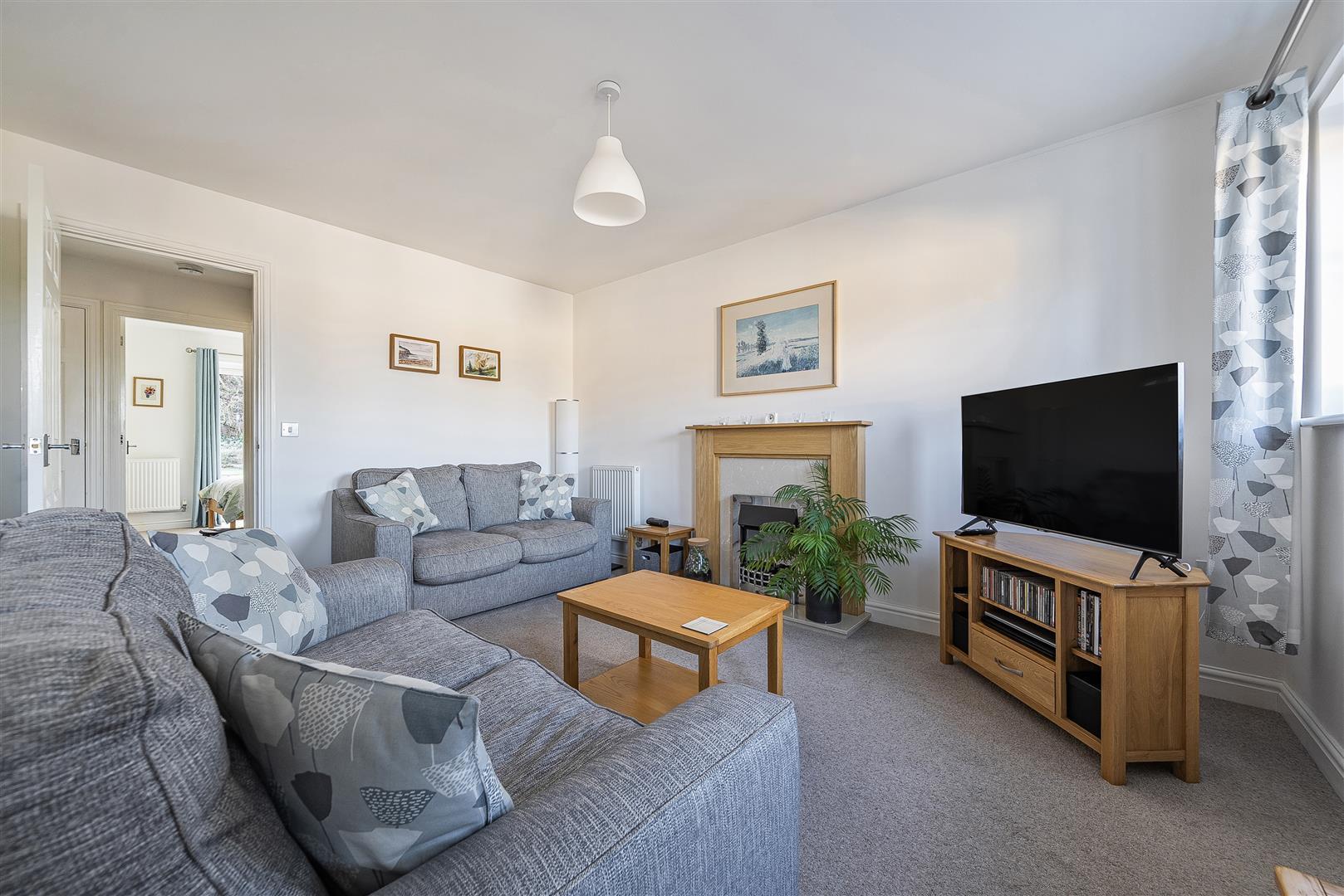 Property Image 13c7758d-4aa1-4c63-bfc2-6c79f7367f51