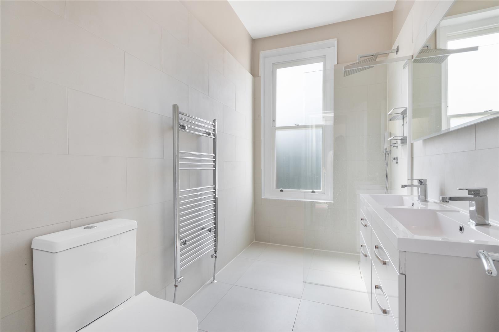 Property Image 13c8a5d5-bd74-4677-8820-7bf34d62d08f