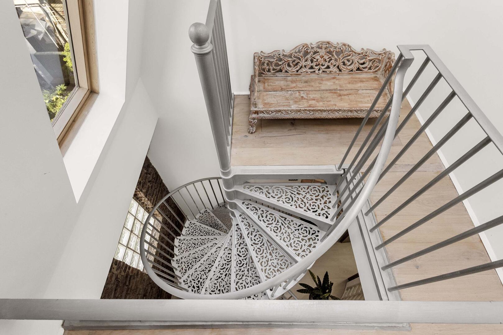 Image 6