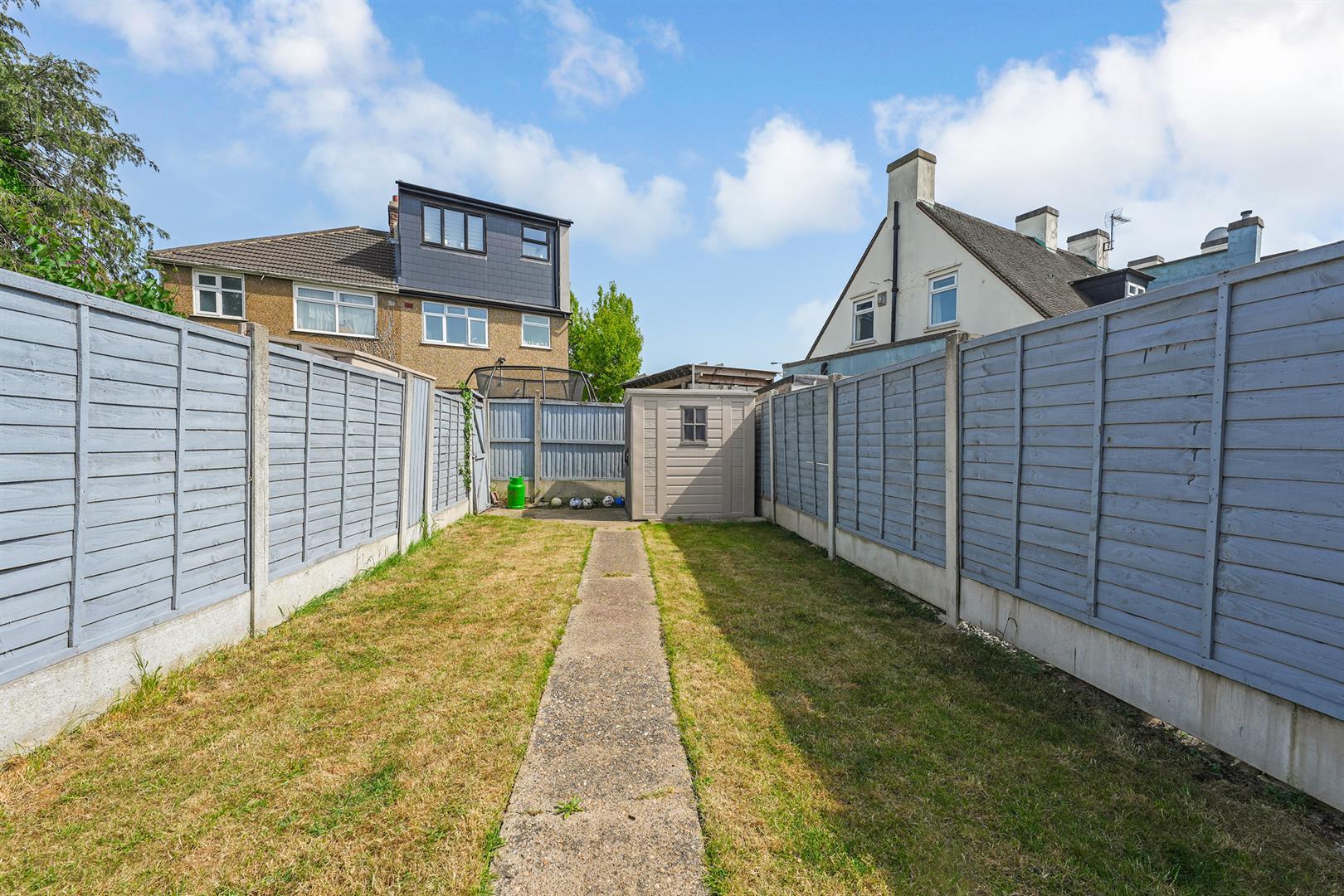 Property Image 13de0185-1beb-4b0a-b2a2-52c63f3f8376