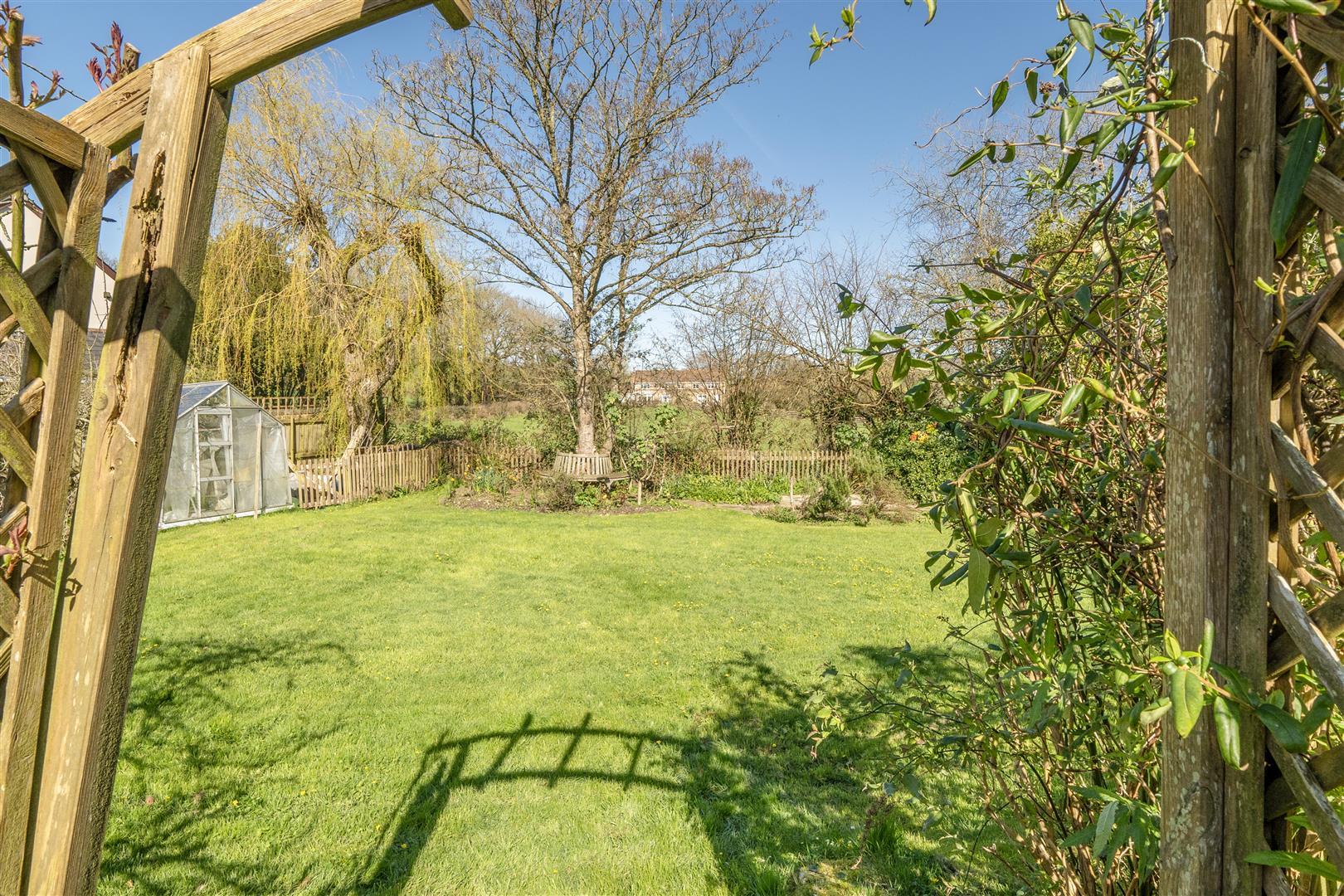 Property Image 13e084cd-fa50-4e2e-892d-2023accea460