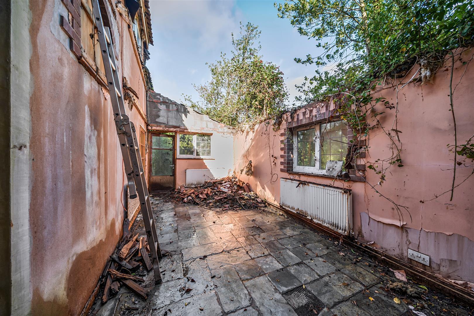 Property Image 13f6c709-adc7-4a13-9197-f1df437424de