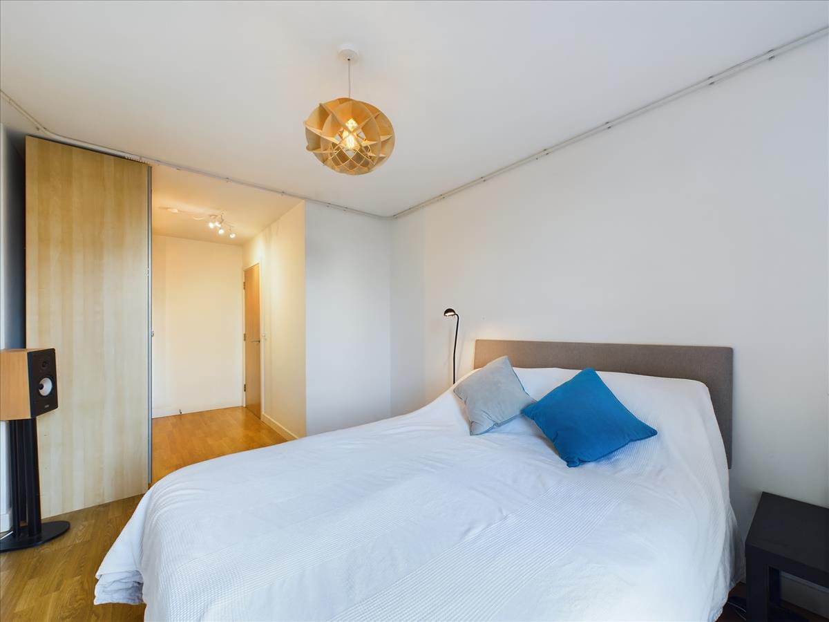 Property Image 14012707-ee5e-4fa2-8852-48637b057431