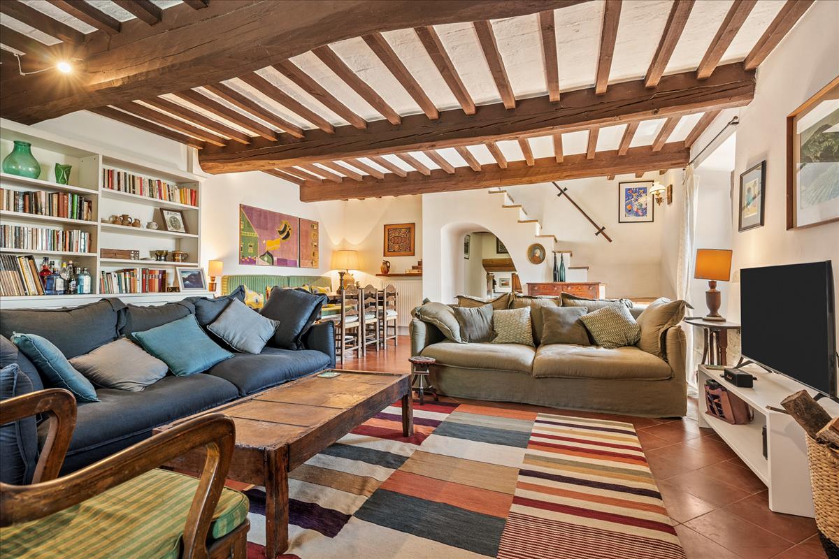 Property Image 140274ed-038c-4ed3-ae3b-e856adf10093